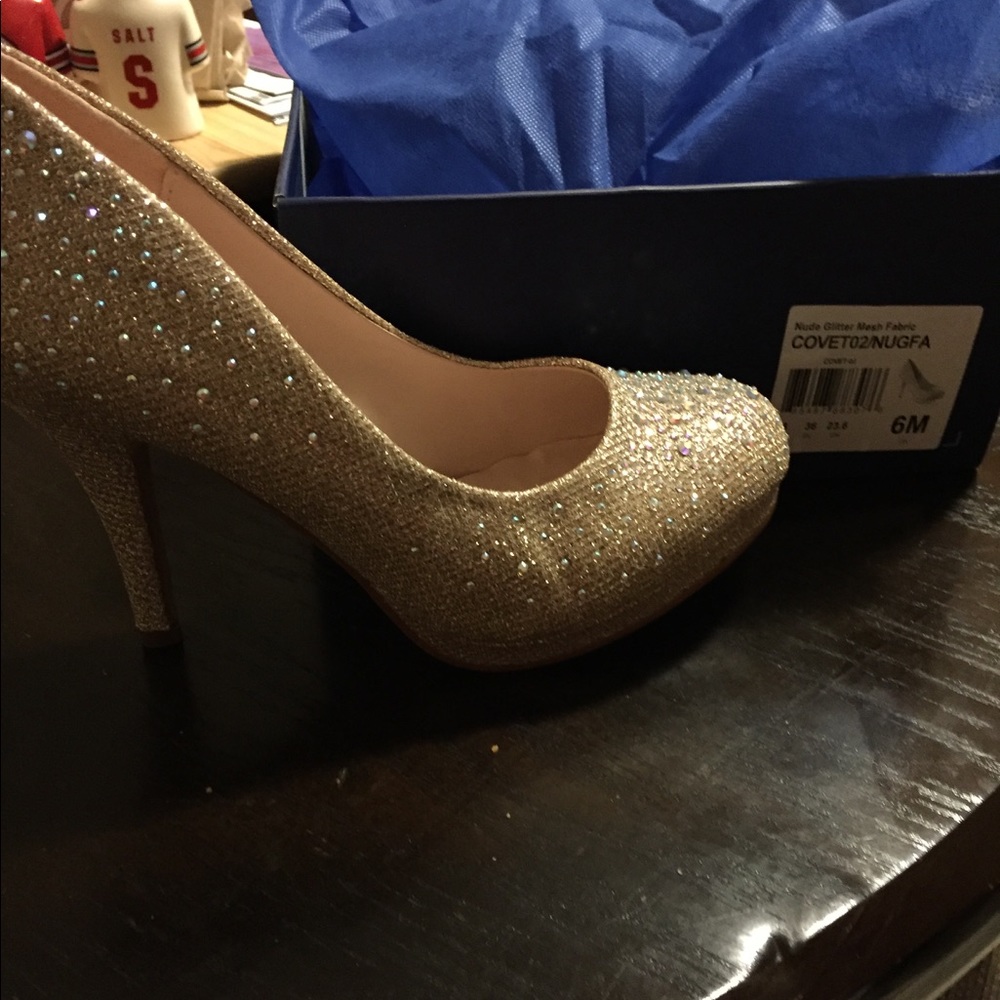 Fabulicious round heels